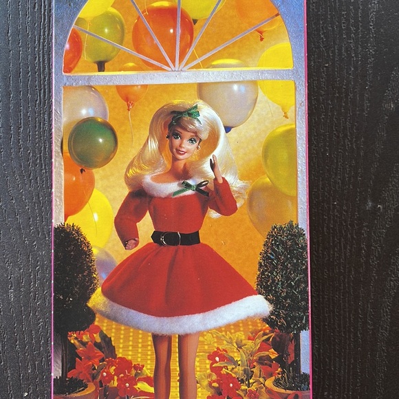 NRFB Vintage Holiday Hostess Barbie Doll 🎄 - Picture 7 of 13